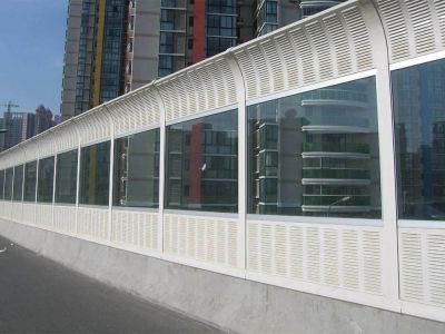 耐力板橋梁聲屏障